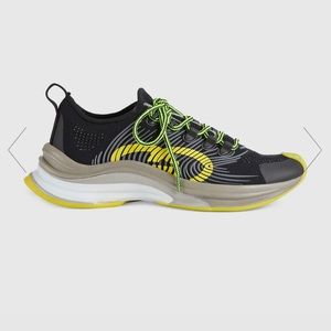Women’s Gucci running sneakers